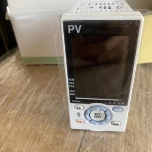 Japan Original YOKOGAWA UT52A-000-10-00 Mid-level Digital <b>Temperature</b> <b>Controller</b> LCD Display OEM/ODM Customizable 1 Year - Product Image 4