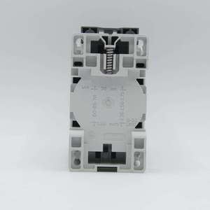 AF09-30-10-13 (1SBL137001R1310) คอนแทคเตอร์อเนกประสงค์ 3 โพล รุ่น AF ซีรีส์, คอยล์ 100-250V 50/60Hz, 9A AC-3 / 4kW 400V - Product Image 4