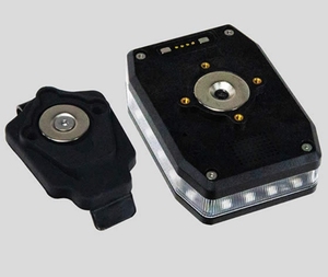 Linterna estroboscópica recargable de 3 colores de larga duración Barra de luz de seguridad personal para seguridad nocturna Producto vial - Product Image 6
