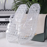Offre Spéciale tête carrée simple sangle pantoufles pour femmes léger PVC EVA gelée sandales plates pour femmes et dames