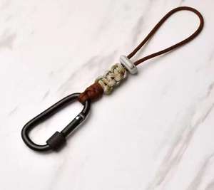 ตะขอเกี่ยวขวดน้ำ คาราบิเนอร์ เชือกน้ำแร่ ตะขอเกี่ยวขวดน้ำสำหรับกระเป๋าเป้กลางแจ้ง พาราคอร์ด อุปกรณ์เดินป่าทอมือ - Product Image 6