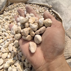 Piedras de mármol amarillo Natural, guijarros de decoración de caída - Product Image 1