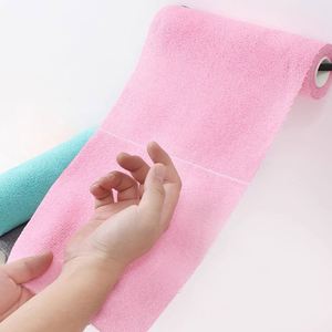 Paños de Limpieza de Microfibra Personalizados de Nuevo Estilo, 50 Piezas/Rollo, Toallas Perforadas Reutilizables, Lavables y Desechables - Product Image 4