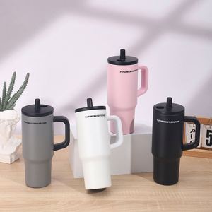 Gobelet de voyage isotherme en acier inoxydable 24oz à double paroi avec poignée, couvercle et paille pour café et thé - Product Image 5