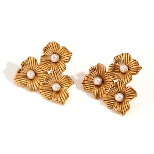 2025 fábrica Vintage Acero inoxidable 18K chapado en oro collar anillo pendientes temperamento flor Stud pendientes regalos para mujeres - Product Image 1
