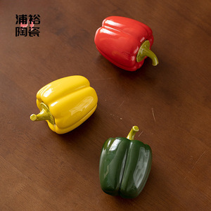 Tarro de Cerámica Pu Yu con Forma de Pimienta, Rojo, Amarillo, Verde, Tamaño Pequeño, Hermético, para Almacenamiento y Decoración del Hogar - Product Image 1
