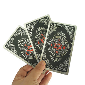 Wasserdichte Goldfolie Luxus-Plastik-Tarotkarten Buntes Wahrsage-Brettspiel mit Exquisiter Klappbox und Anleitung - Product Image 3