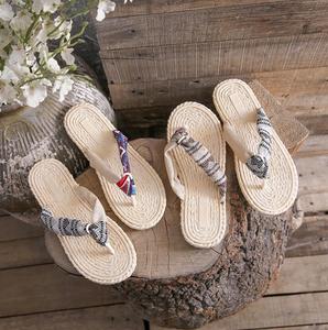 Tongs de qualité supérieure pour hommes, nouvelle tendance estivale, chaussures de plage, tongs personnalisées à la mode, sandales décontractées - Product Image 4