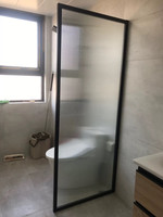 Kaca Beralur Tanpa Bingkai 8mm untuk Shower Walk-In dengan Baki Batu Buatan untuk Penggunaan Hotel