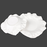 Ornements en céramique blanche plateau décoratif plateau de service de luxe pour décor d'hôtel mariage nordique irrégulier nuage fleur forme céramique