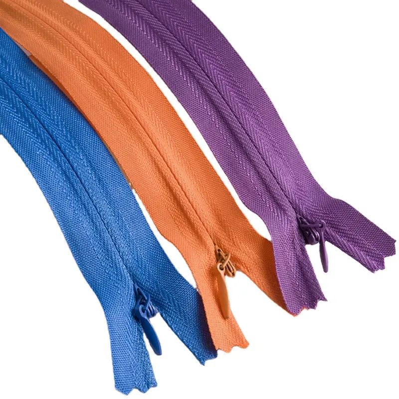 Forniture alla rinfusa a prezzo all'ingrosso di alta qualità 3 # multi-colore close end invisibile nylon cerniere personalizzate