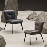 Chaise de salle à manger moderne noire rembourrée avec dossier souple, assise rembourrée, pieds en métal, design élégant pour la maison, les restaurants et les hôtels