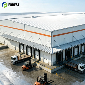 Entrepôt commercial préfabriqué à grande capacité avec structure en acier résistante aux intempéries - Product Image 1
