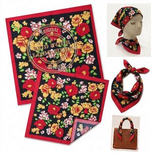 Pañuelos Cuadrados de Algodón Suave de 55x55cm con Impresión Digital a Todo Color Personalizada en una Cara - Product Image 1