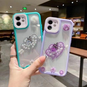 Coque de protection antichoc transparente en PC rigide de luxe, motif cœur multicolore pour iPhone 13 14 15 16 17 18 Pro Max - Product Image 2