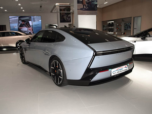 2025 Xpeng <span class=keywords><strong>P7</strong></span> Plus Berline électrique de luxe Xpeng <span class=keywords><strong>P7</strong></span> Plus Voiture électrique - Product Image 4