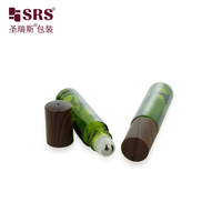 Flacon roll-on en verre vert foncé premium de 10 ml avec couvercle en plastique imprimé imitation bois