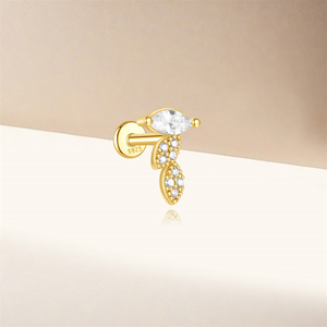 Pendientes Pequeños de Plata S925 con Diseño de Corona de Flores y Borlas Geométricas de Lujo para Uso Diario - Product Image 4