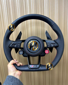 <span class=keywords><strong>Volante</strong></span> de carbono de cuero medio perforado con botón R8 para <span class=keywords><strong>Audi</strong></span> A3 <span class=keywords><strong>A4</strong></span> A5 A6 A7 S3 B9.5 S4 S5 B8 B9 RS3 RS5 RS7 Q7 Q5 SQ5 - Product Image 2