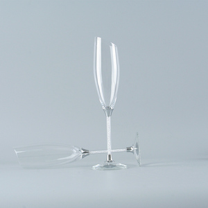 Llanta angular para copas de champán, copas de <span class=keywords><strong>vino</strong></span> de moda italiana de lujo, regalo de San Valentín o de boda - Product Image 4