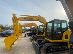 Mini-excavatrice Komatsu PC70 d'occasion de haute qualité, excavatrice sur chenilles de 7 tonnes à vendre - Product Image 2