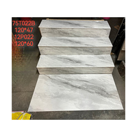 Carreaux aspect marbre 1200x470mm Carreaux de conception d'escalier en porcelaine grise Carreaux de marches d'escalier
