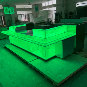 Mostradores de <span class=keywords><strong>Bar</strong></span> de diseño Columbia con gabinete lateral LED Taburetes de barra de sushi de vidrio de piedra translúcida moderna - Product Image 4