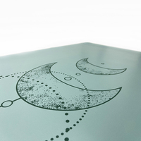 Vert Blanc Noir Violet Rose Laser Graver Phase De Lune Personnalisé Eco Caoutchouc Naturel Bleu Pu Tapis De Yoga Avec Des Lignes D'alignement