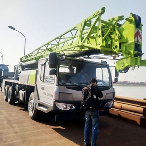 Camión grúa zoomlion 16 Ton nudillo Boom <span class=keywords><strong>Tractor</strong></span> ZTC160V451 - Product Image 4