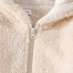 <span class=keywords><strong>Manteau</strong></span> personnalisé pour bébé et tout-petit Wren Bear, 100 % polyester respirant, commande en gros, plus de 50 couleurs, échantillon en 7 jours |   En stock |   OEM Foshan - Product Image 4
