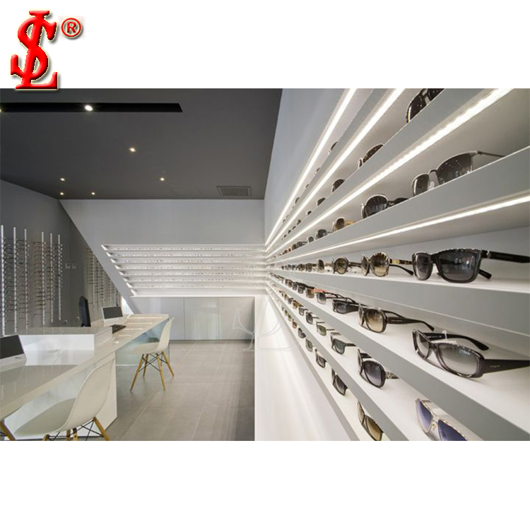 Ray-Ban レイバン　ディスプレイスタンド　アクリルスタンド　飾り棚　眼鏡置 カスタムデザインで自立型レイバンサングラス用ディスプレイスタンドを