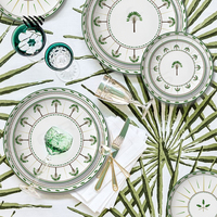 Ensemble d'assiettes en porcelaine exquis: palmier complexe et design de ligne rayonnante en vert et or