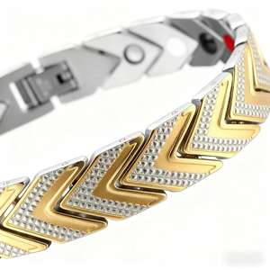 ट्रेंडी बायो मैग्नेटिक थेरेपी ब्रेसलेट स्टेनलेस स्टील एडजस्टेबल एनर्जी बैलेंस बैंड पुरुषों के लिए महिलाओं दर्द राहत स्वास्थ्य कंगन - Product Image 3