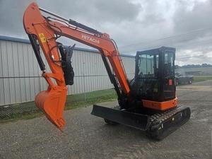 Mini-excavatrice Hitachi ZX55USR-5A de 5 tonnes avec moteur Yanmar et composants essentiels pour usage domestique – Matériel d'occasion à vendre - Product Image 3
