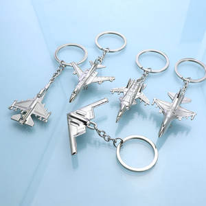 Avion de passagers le plus vendu, avion de chasse, porte-clés pendentif portable, logo personnalisé, petit porte-clés d'avion en métal 3D - Product Image 3