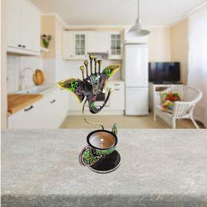 Portavelas de Metal Pintado a Mano con Diseño de Ganesh Ji para Decoración de Sala de Pooja, Ceremonias Religiosas, Festivales e Ideas de Regalo - Product Image 3