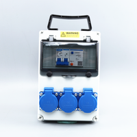 Boîte de distribution d'alimentation industrielle étanche OEM ABS avec prises multiples intégrées