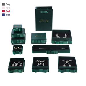 Elegante Caja de Joyería Cuadrada con Estampado de Lámina Dorada Retro, Caja de Anillos de Lujo con Forro de Terciopelo para Pendientes, Collares, Anillos, Caja de Regalo con Lazo Lateral - Product Image 1