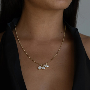 <span class=keywords><strong>Collana</strong></span> Minimalista <span class=keywords><strong>con</strong></span> Pendente Geometrico in Zirconia Cubica, Placcata in <span class=keywords><strong>Oro</strong></span> Rame <span class=keywords><strong>con</strong></span> Zirconi per Donne - Product Image 5