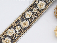 Ruban de Dentelle en Organza Brodé Fait Main Largeur 3,5 cm avec Perles, Paillettes et Nacre, Bordure en Tulle pour Col de Vêtement et Robe