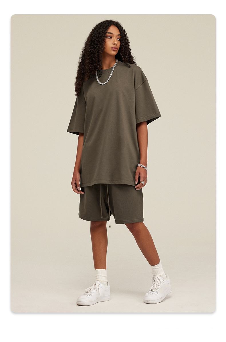 สีน้ำตาล