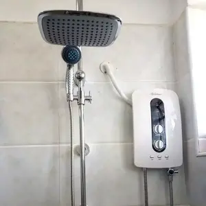 Pemasok Cina dengan harga murah ukuran mini 5500W 220V pompa tanam pemanas air pancuran listrik instan oem untuk mandi