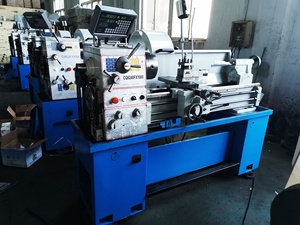CQ6240F, 1 metro, mini máquina de <span class=keywords><strong>torno</strong></span> manual de <span class=keywords><strong>metal</strong></span> en venta - Product Image 3