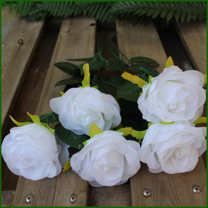 C0283 vendita calda finta seta artificiale bianco <span class=keywords><strong>Rose</strong></span> nere con steli fiore rosa per eventi funebri - Product Image 2