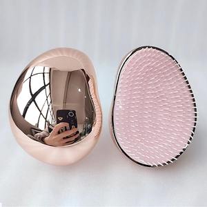 Wholesale <strong>Wonderful</strong> Soft Touch Personalized Detangler Tangle Detangling Hair Self Cleaning Hair <strong>Brush</strong> Manufacturing Wholesale - Product Image 3