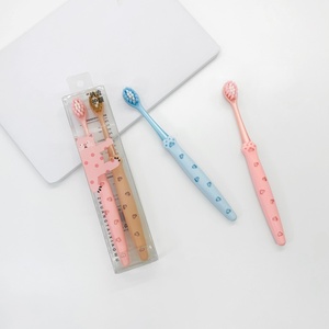 UUYP <span class=keywords><strong>Brosse</strong></span> à dents en plastique à poils <span class=keywords><strong>extra</strong></span> doux de qualité supérieure, universelle pour toute la famille, prix abordable, lot de 2, blanchiment des gencives, stérilisateur - Product Image 3