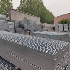 Grille en acier bon marché pour le drainage des bâtiments, <span class=keywords><strong>d</strong></span>échargement des quais, lots usagés fabriqués en Chine, usines chimiques, tapis de porte soudé, grille en acier 316 - Product Image 4