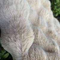 Vente en gros de tissu en fausse fourrure de lapin/lapin artificiel super doux au toucher, poids lourd 950g, pour coussin, couverture ZTM02