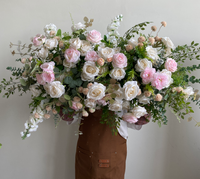 D-FB217 Centres de table floraux en gros 40CM Rose vif Arrangement floral romantique en boule Centre de table de mariage pour la décoration
