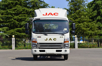 Chine Marque 160HP Cargo Truck 4.18m Simple Rangée Euro 6 Camion Léger Tête Bas Prix à vendre